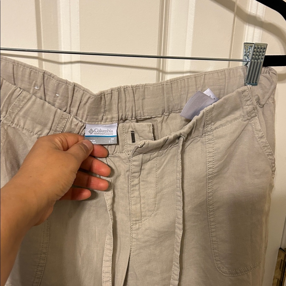 Columbia Light Tan Relaxed Fit Pants